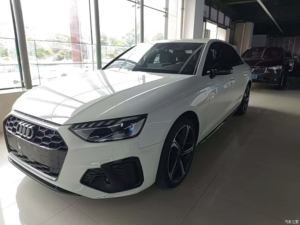 Audi A4L, 2024 1