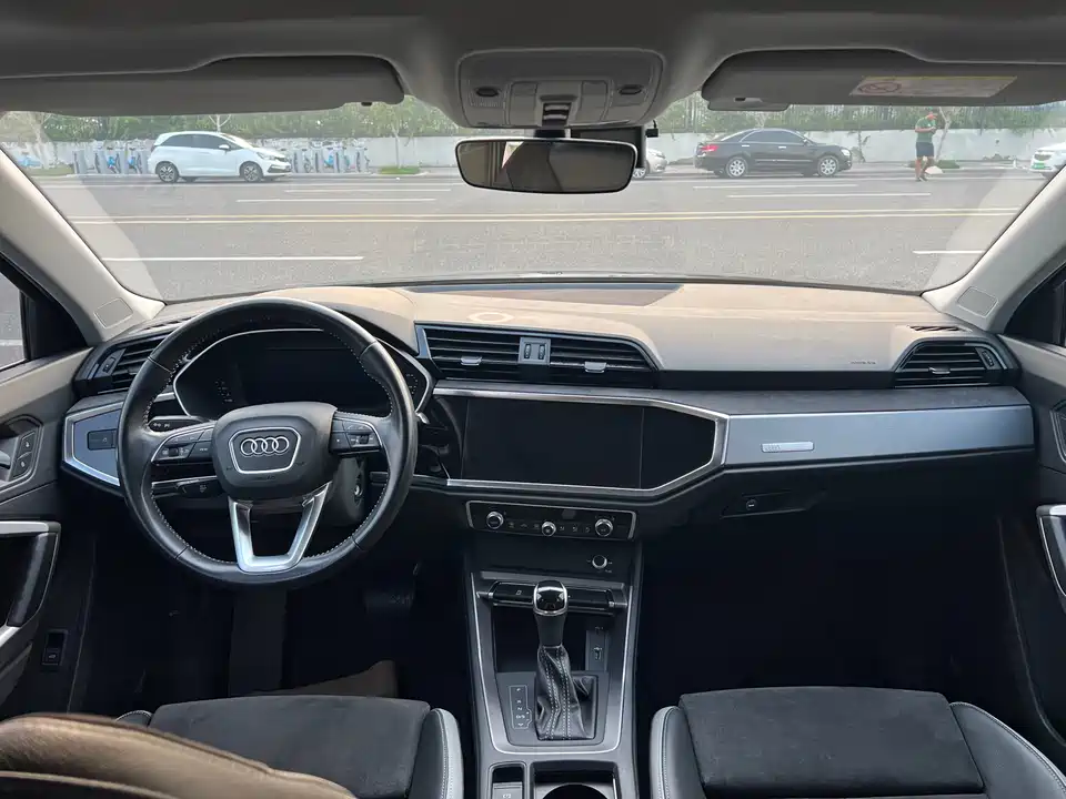 Audi Q3 Audi Q3