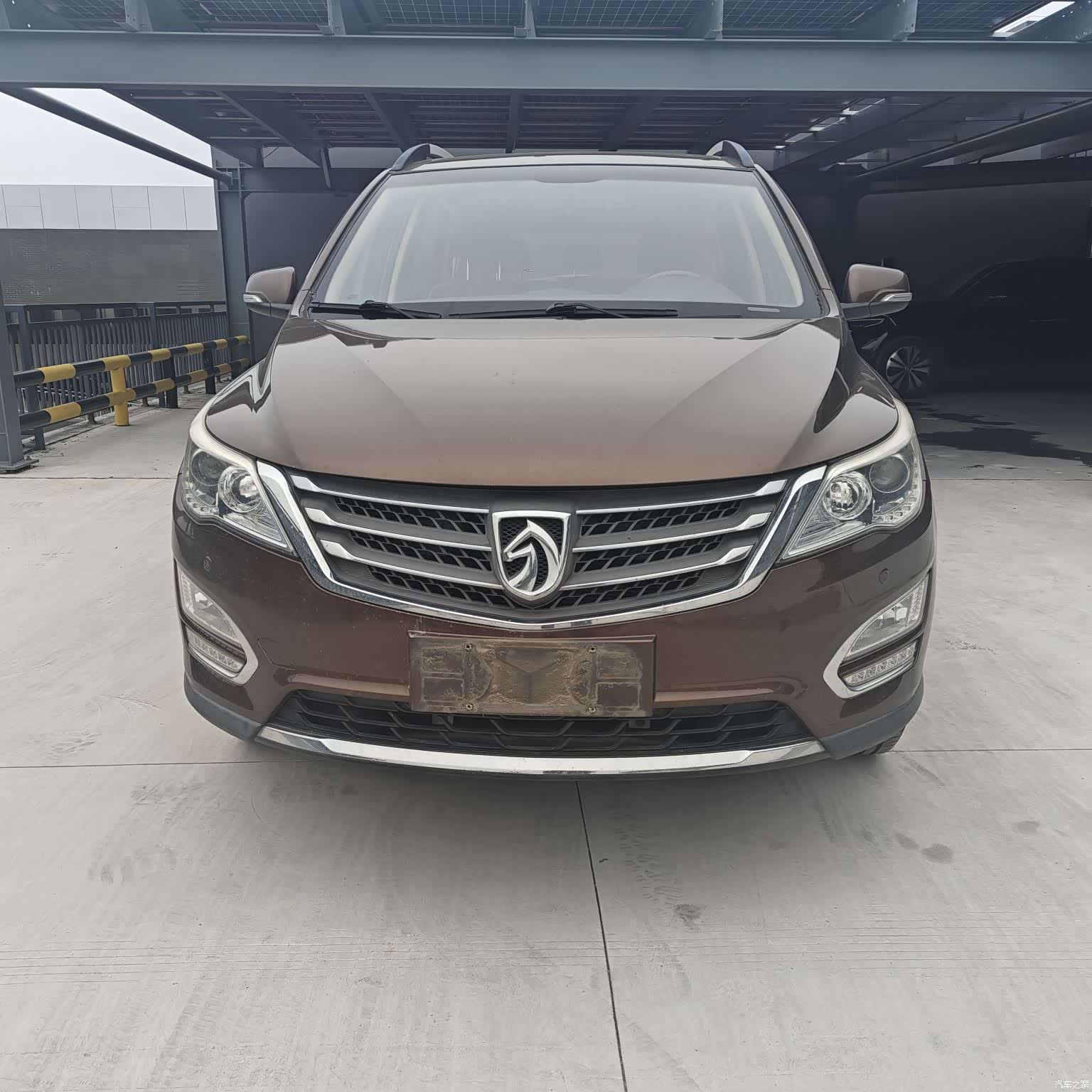 Wuling 560, 2015 2