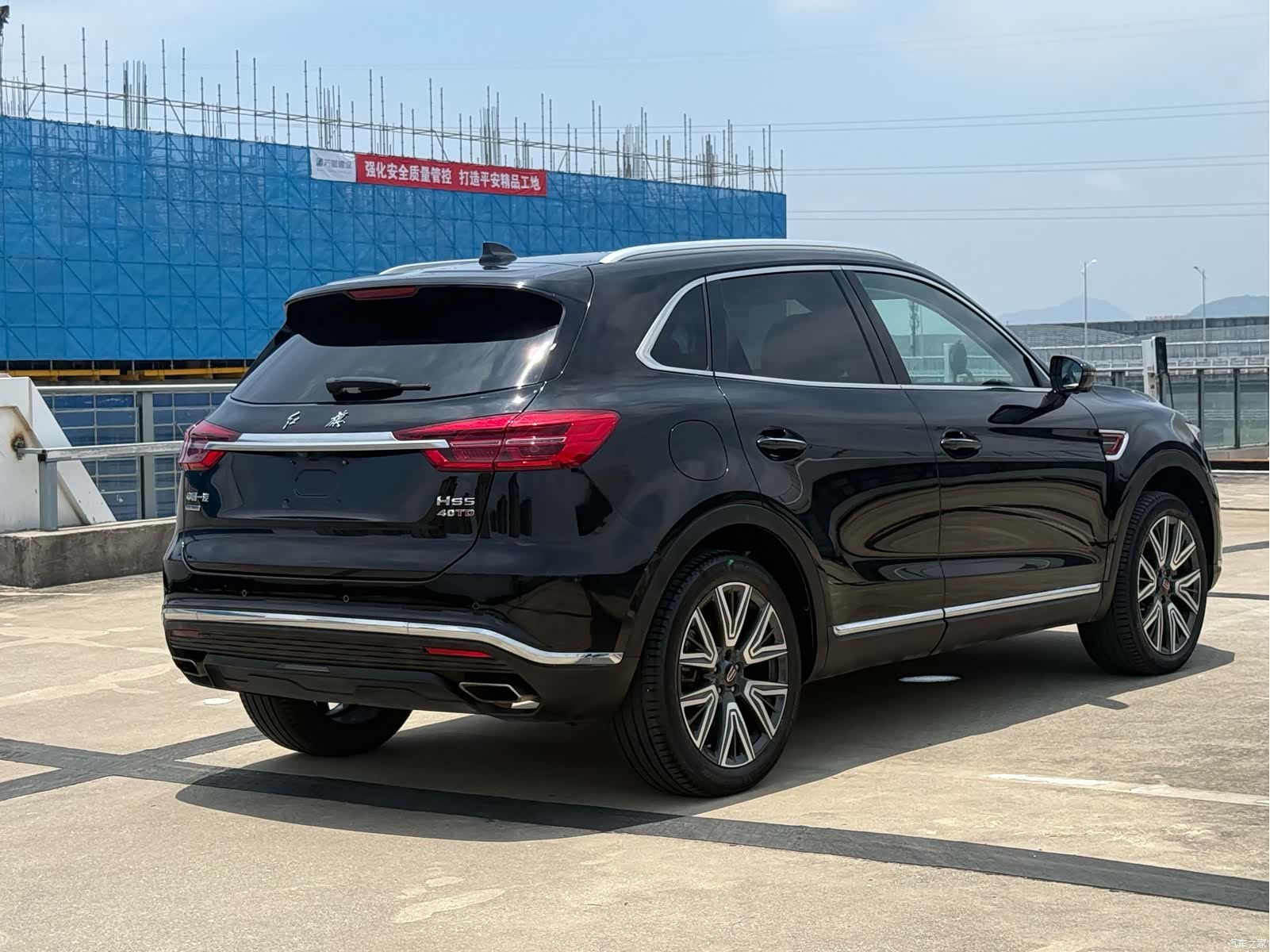 Hongqi HS5, 2022 12