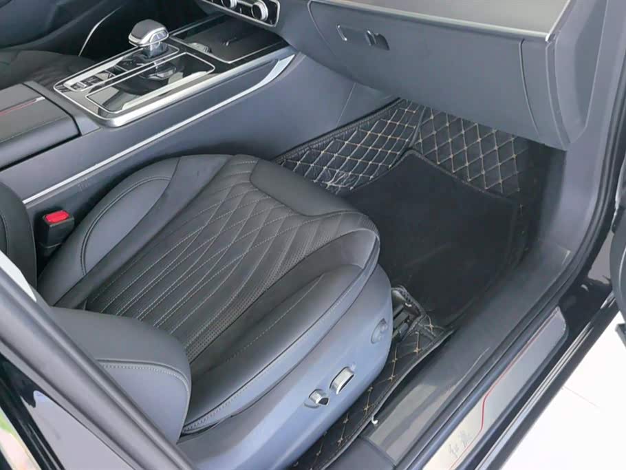 Hongqi HS5 Hongqi HS5