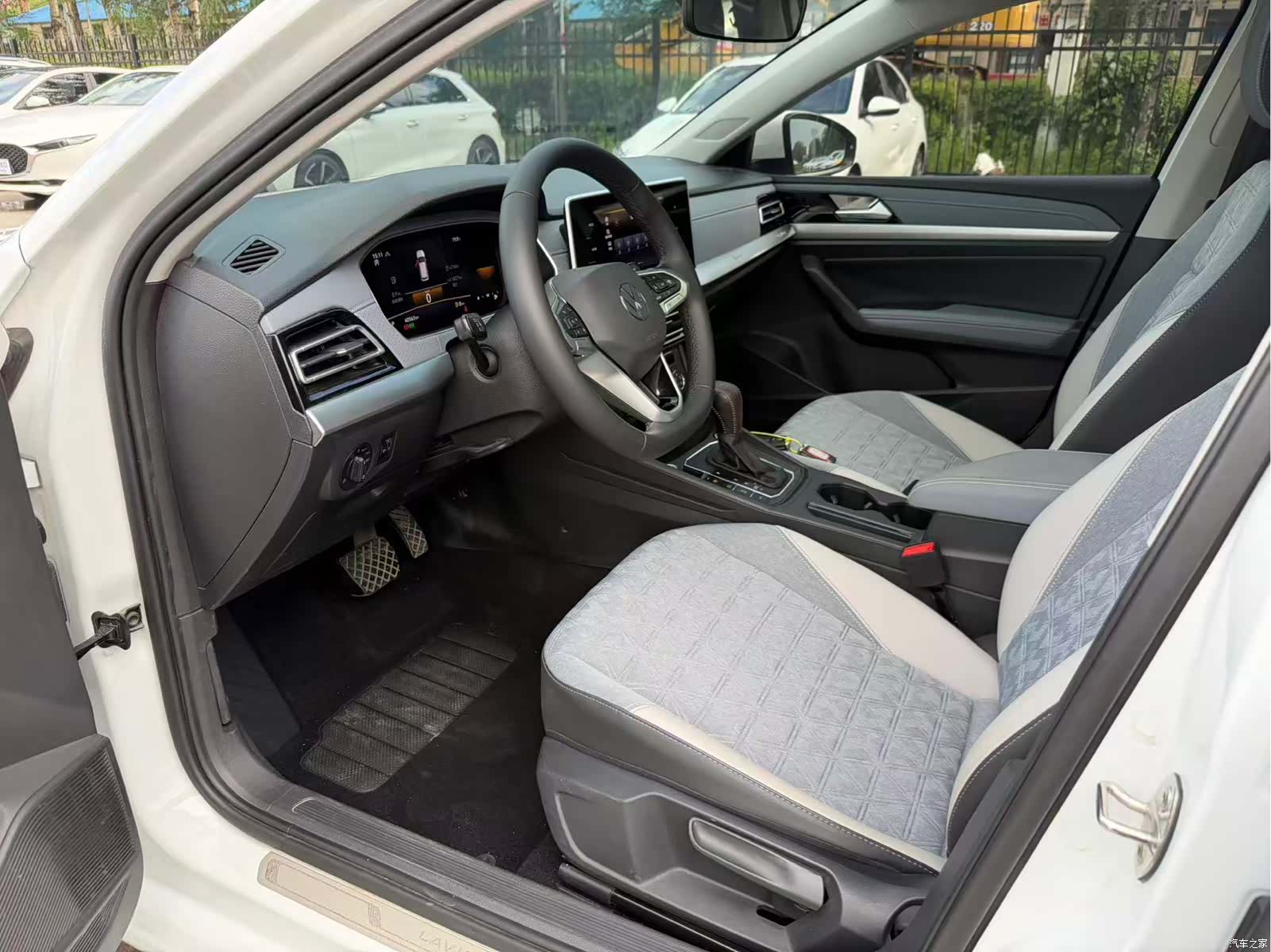 Volkswagen Lavida, 2023 9