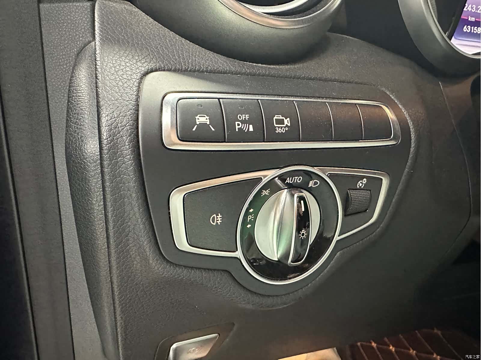 Mercedes-Benz GLC, 2017 16