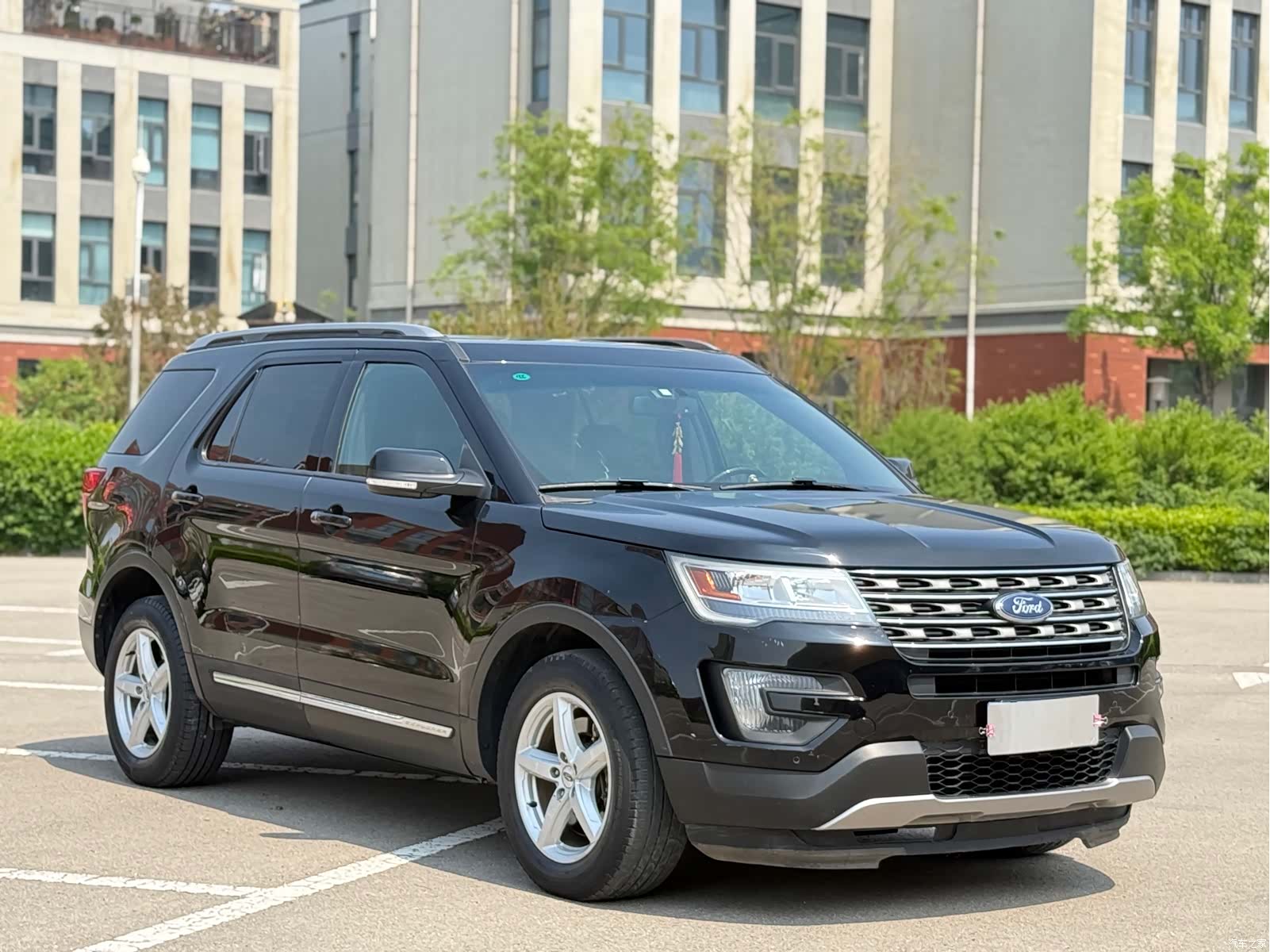 Ford Explorer, 2016 3