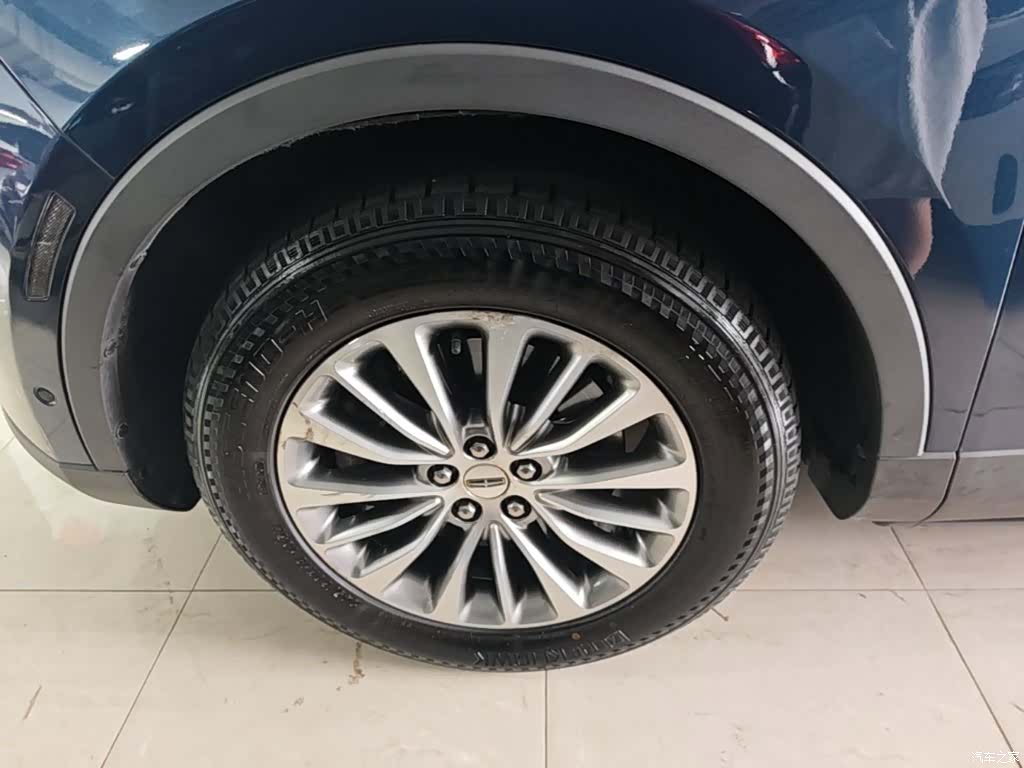 Lincoln MKX, 2017 23