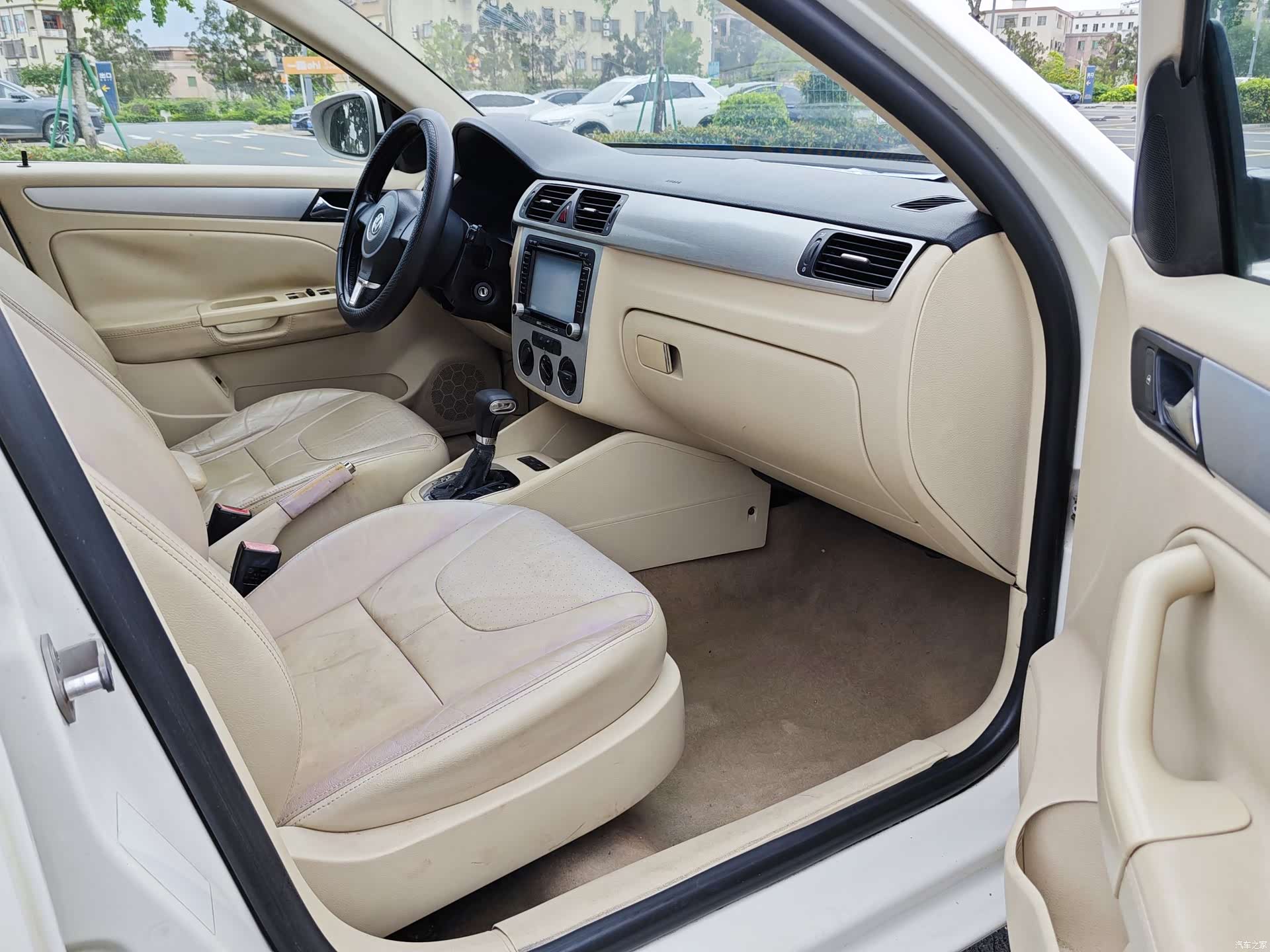 Volkswagen Bora, 2010 16