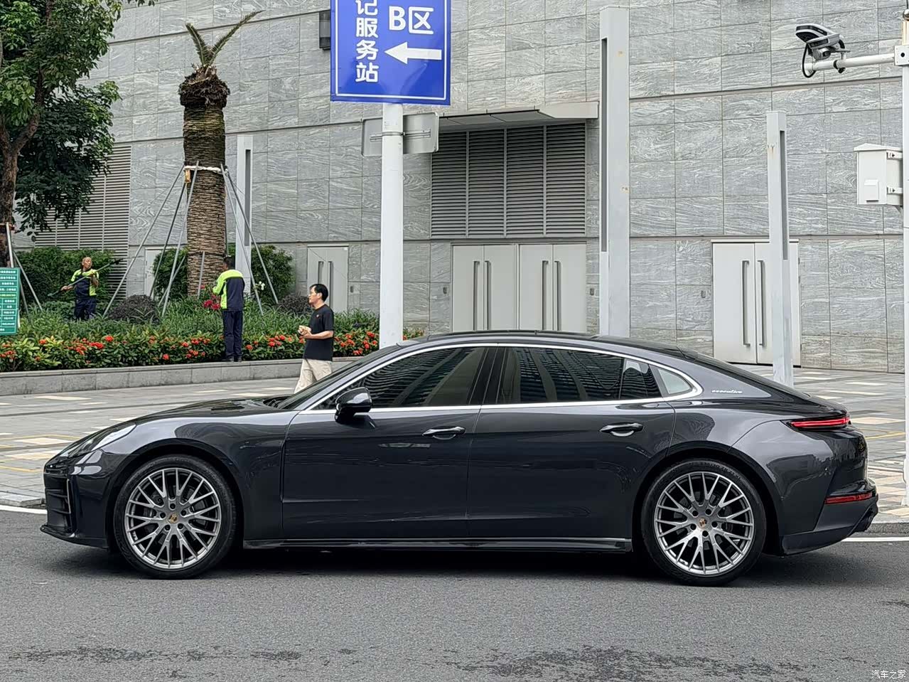 Porsche Panamera, 2024 3
