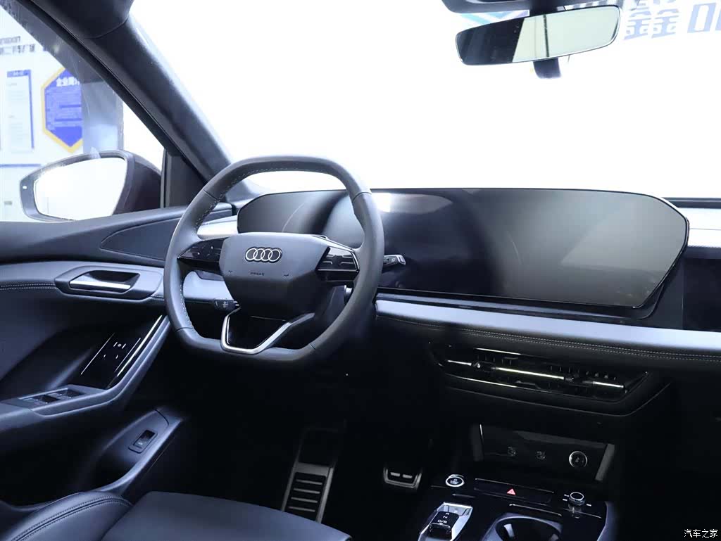 Audi e-tron, 2025 15