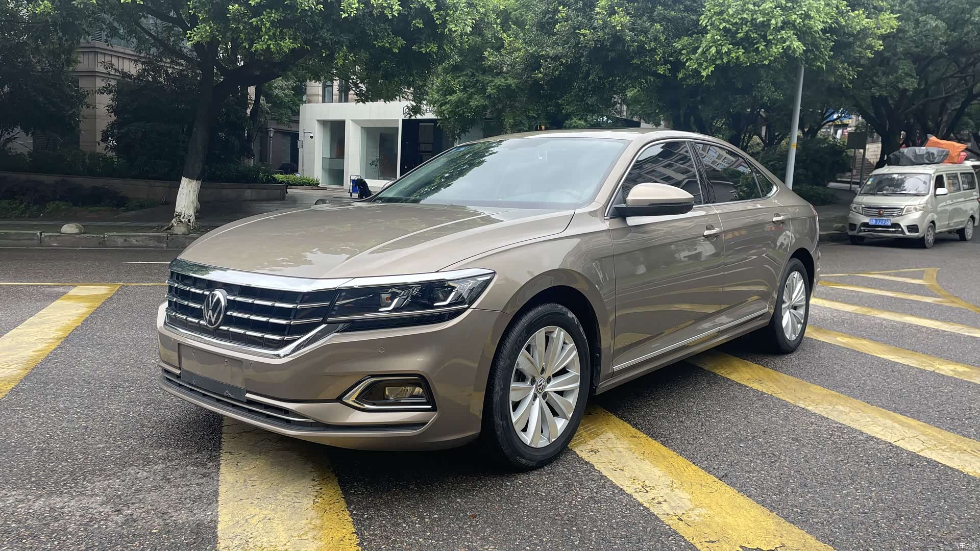 Volkswagen Passat, 2020 1