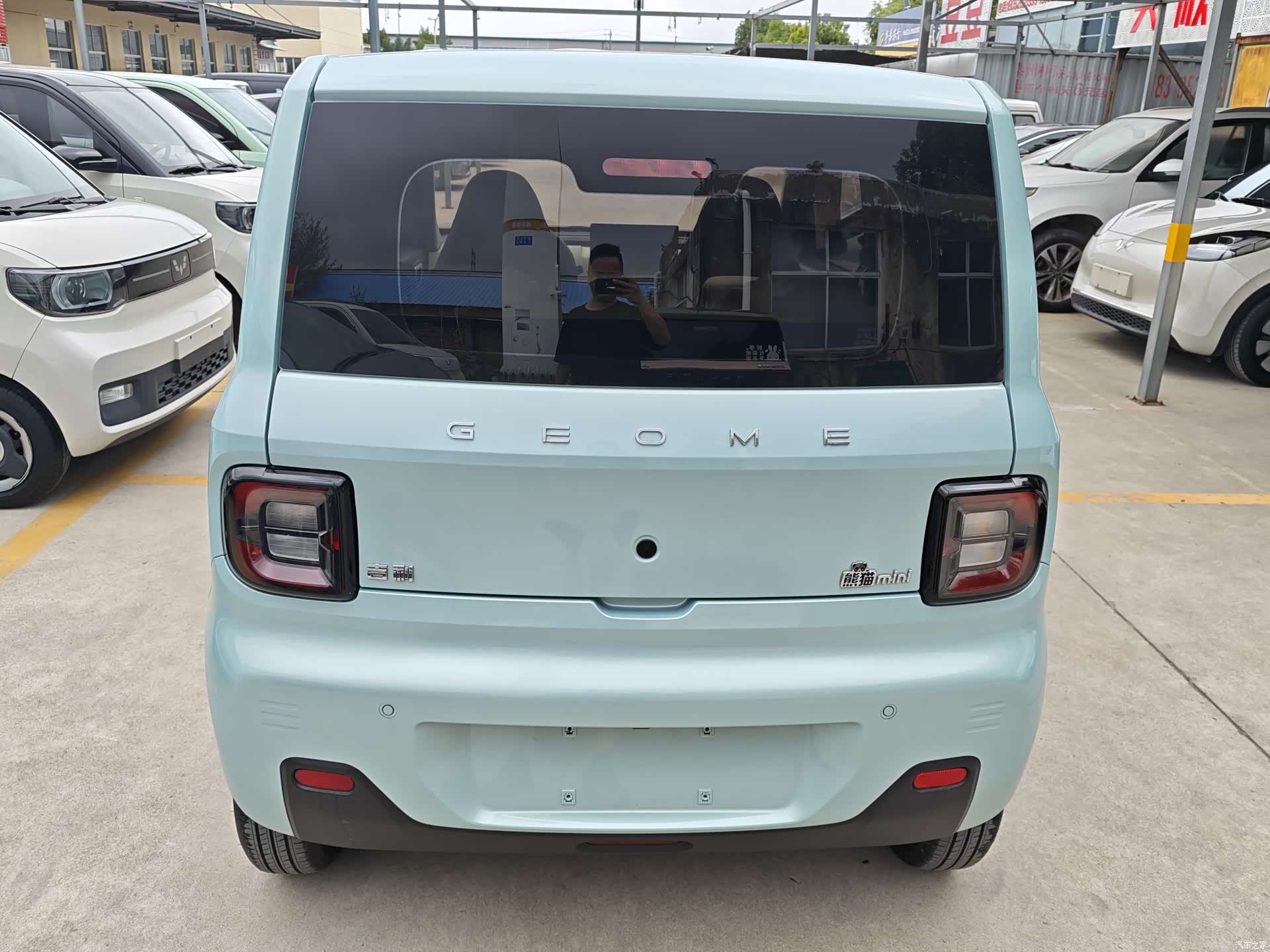 Geely Panda, 2025 6