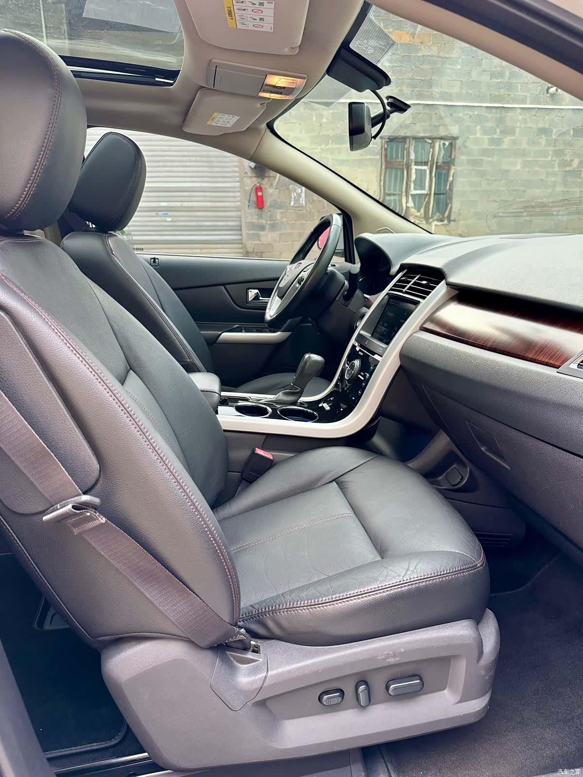 Ford Edge, 2015 10