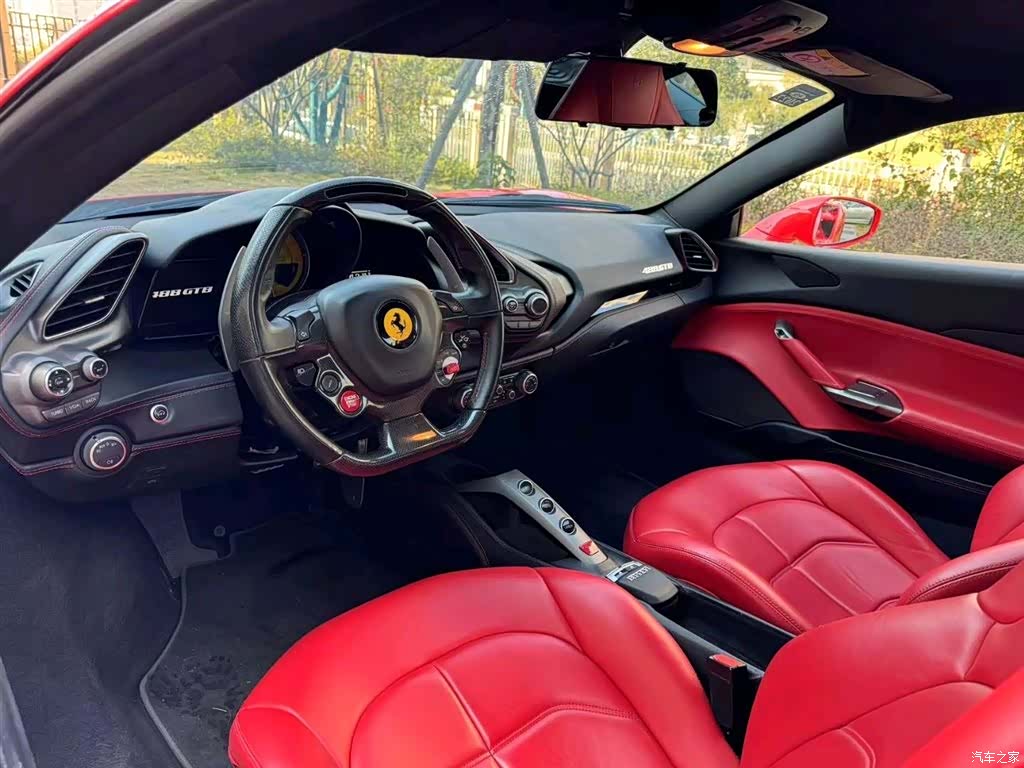 Ferrari 488, 2016 10