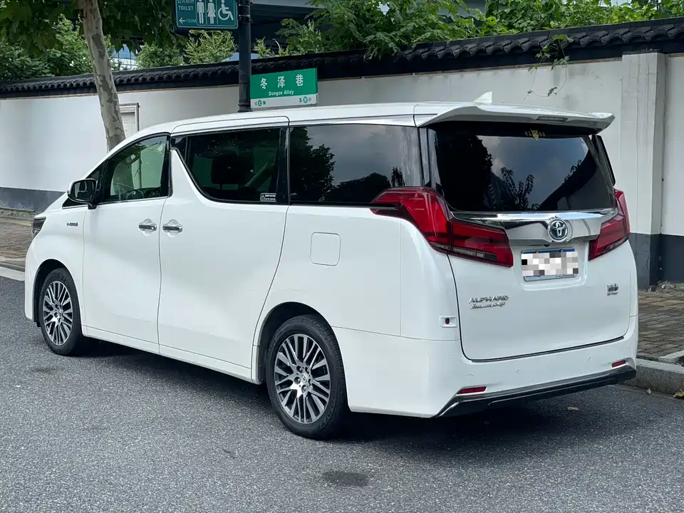 Toyota Elfa Toyota Elfa