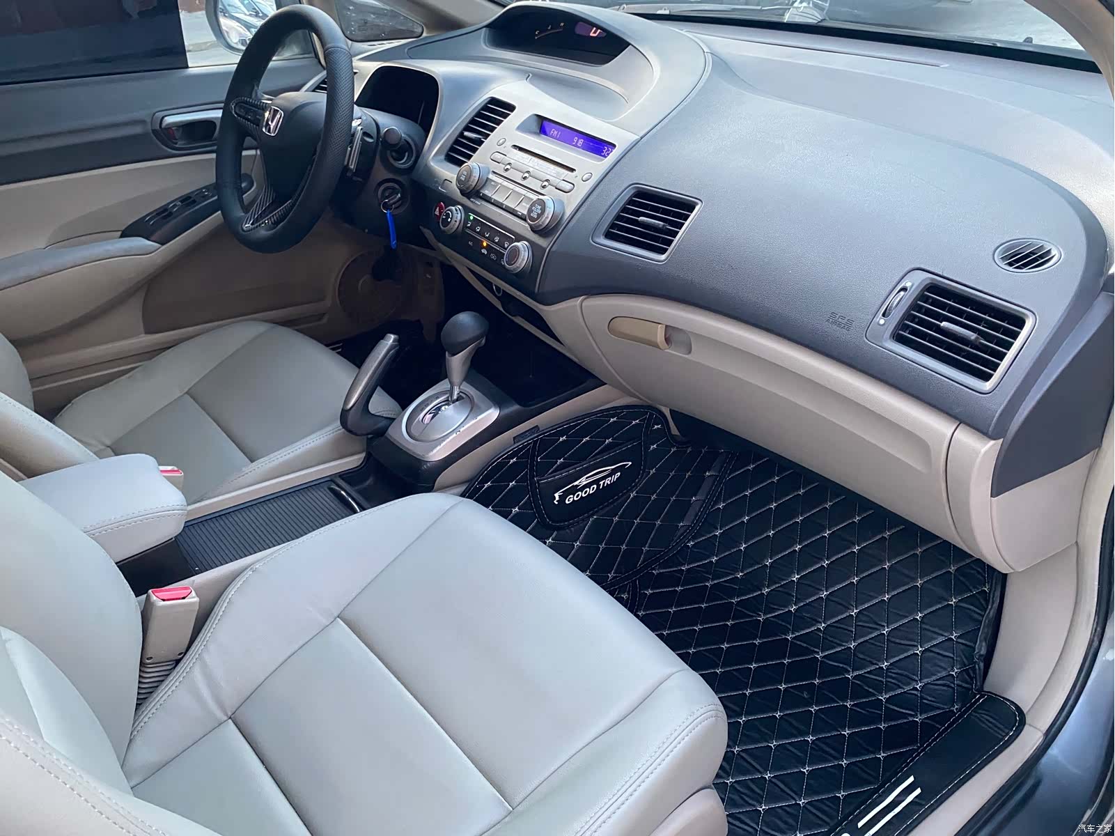 Honda Civic, 2011 6