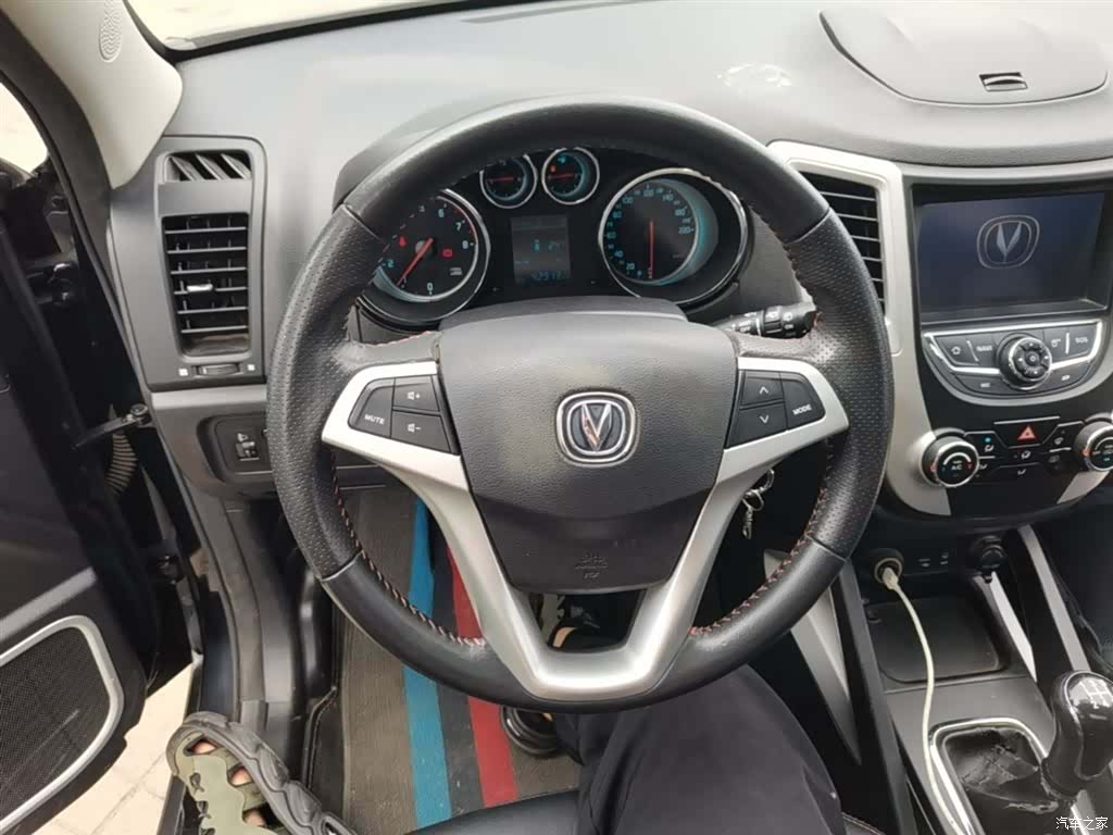 Changan CS35, 2015 11