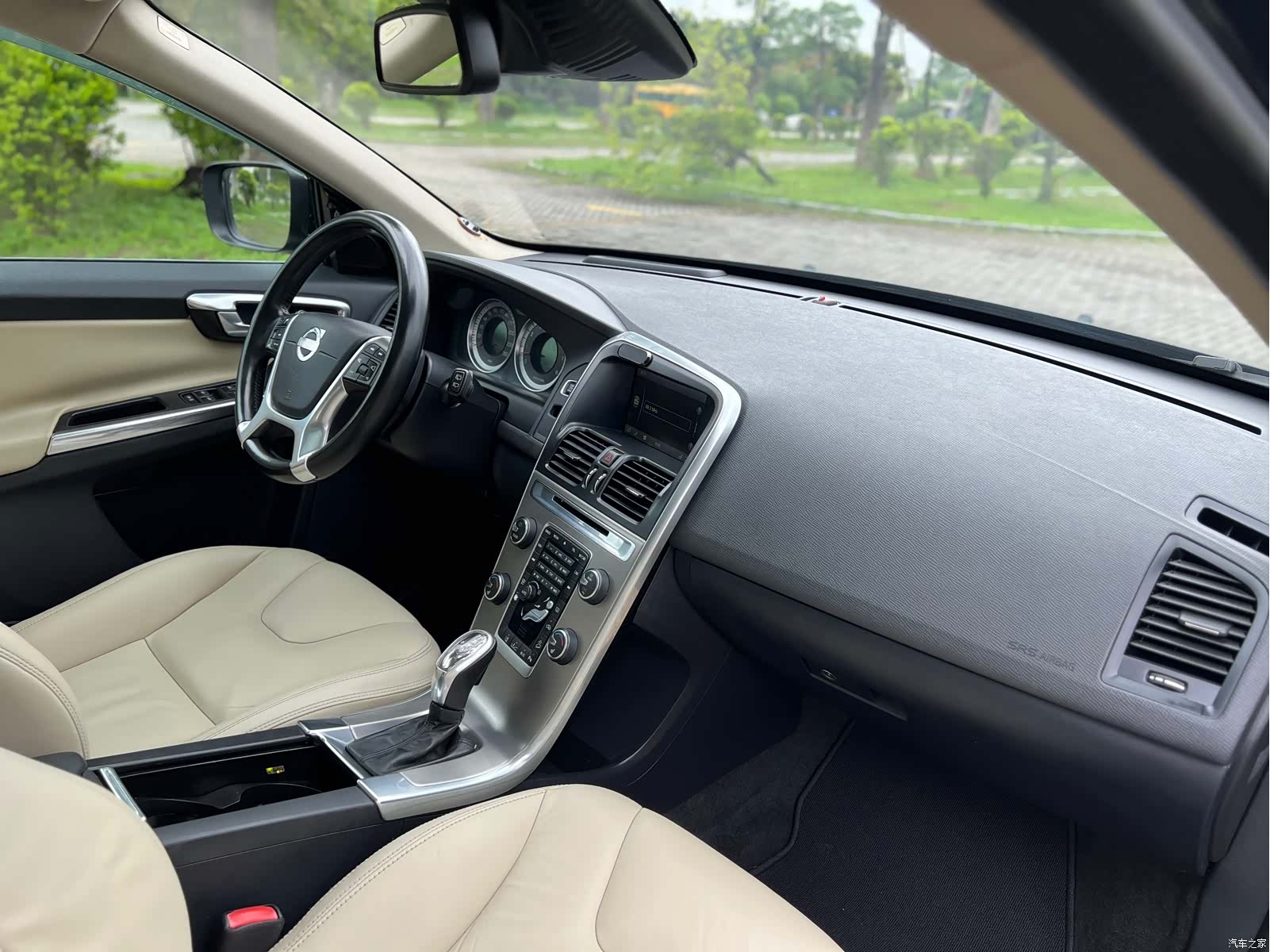 Volvo XC60, 2012 18