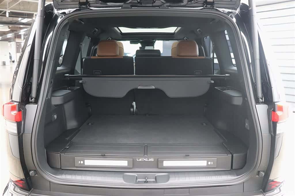 Lexus GX, 2026 31