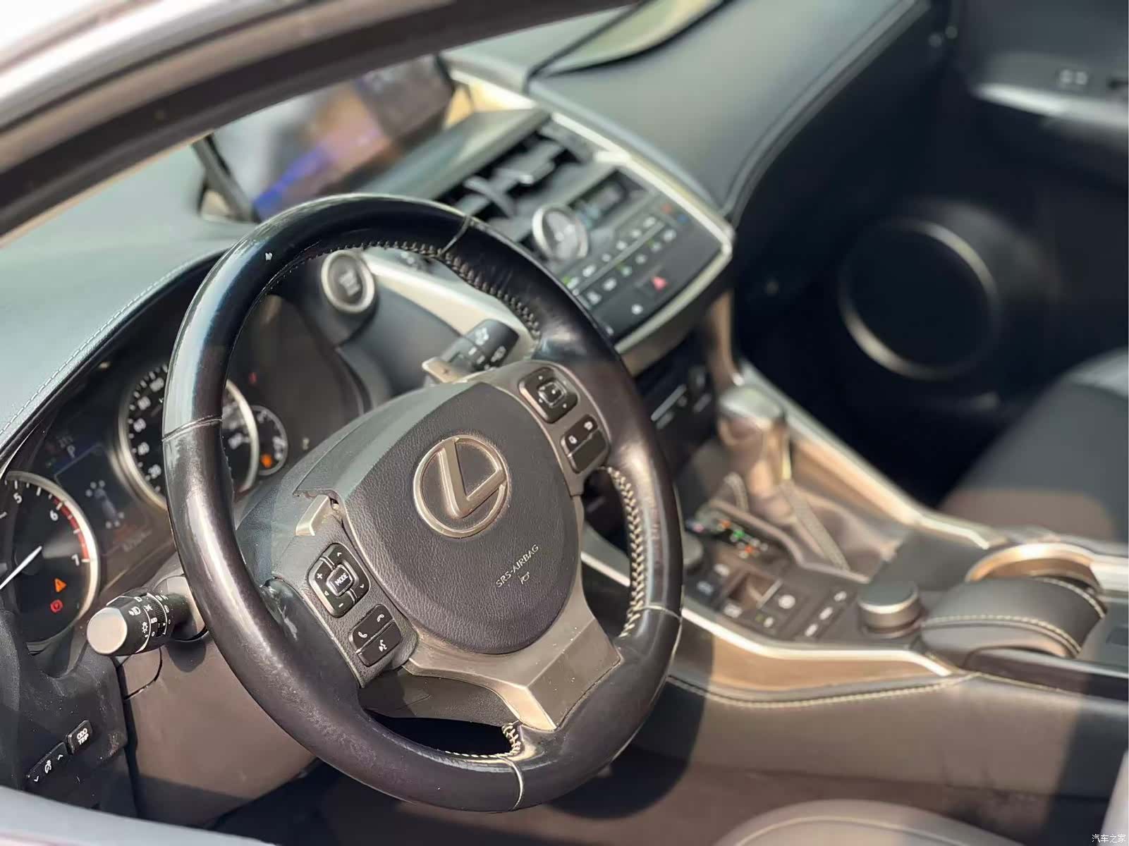 Lexus NX, 2017 8