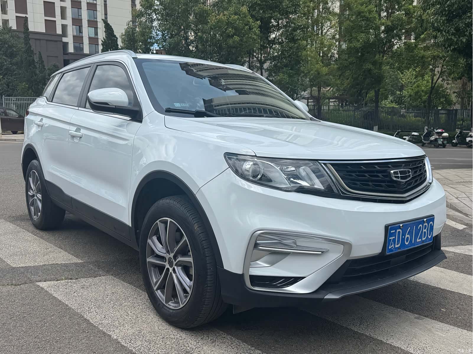 Geely Boyue, 2022 3