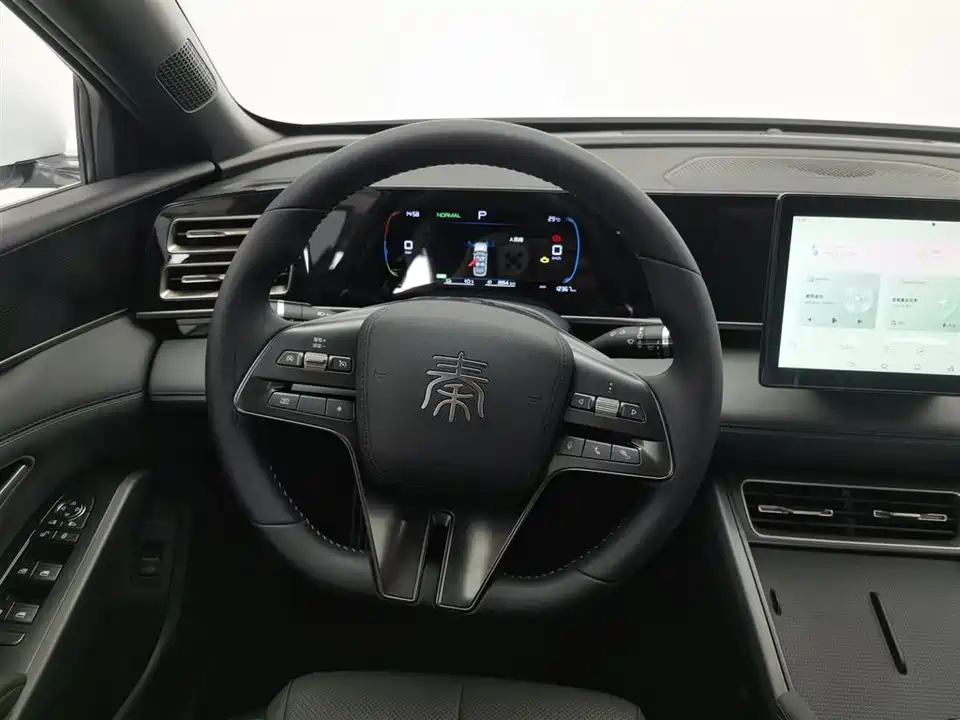 BYD Qin L