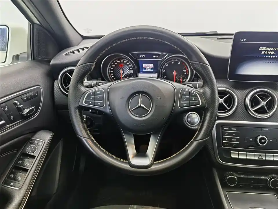 Mercedes-Benz Class A