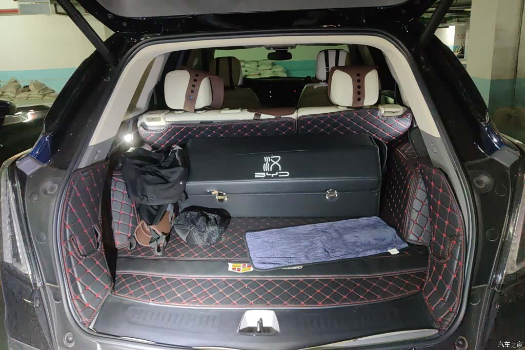Cadillac XT5, 2024 4
