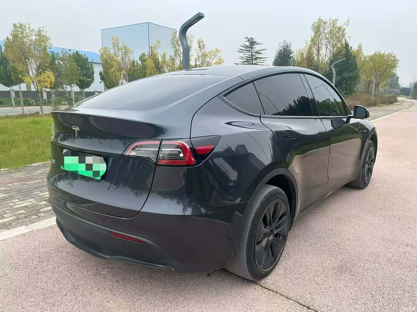 Tesla Model Y, 2024 3