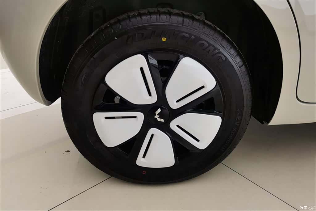 Wuling MINIEV, 2025 6