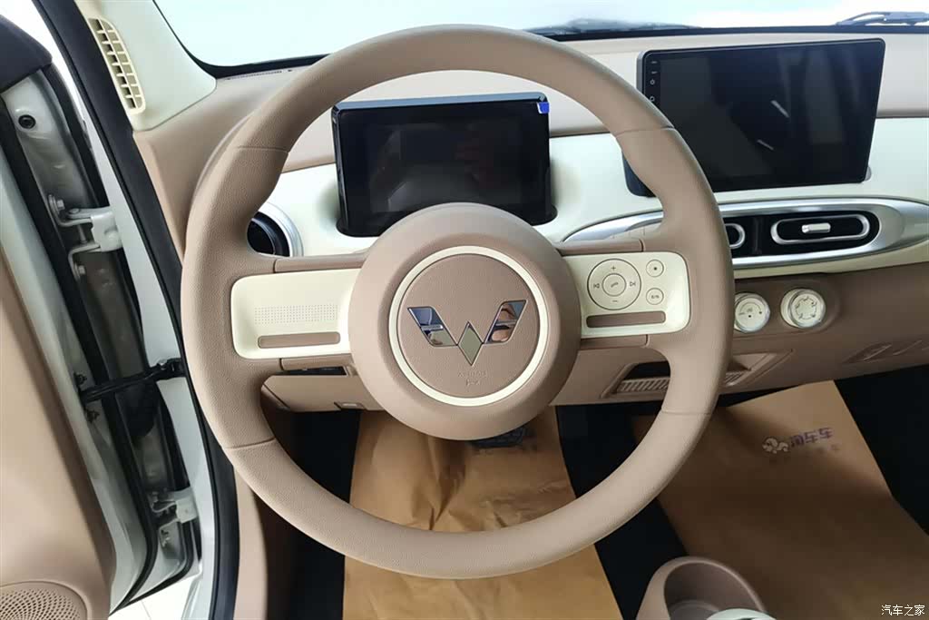 Wuling MINIEV, 2025 15