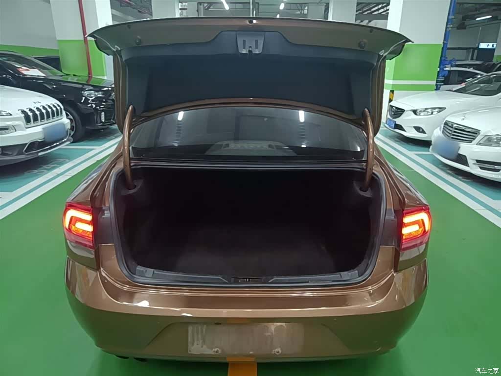 Volkswagen Lamando, 2017 19