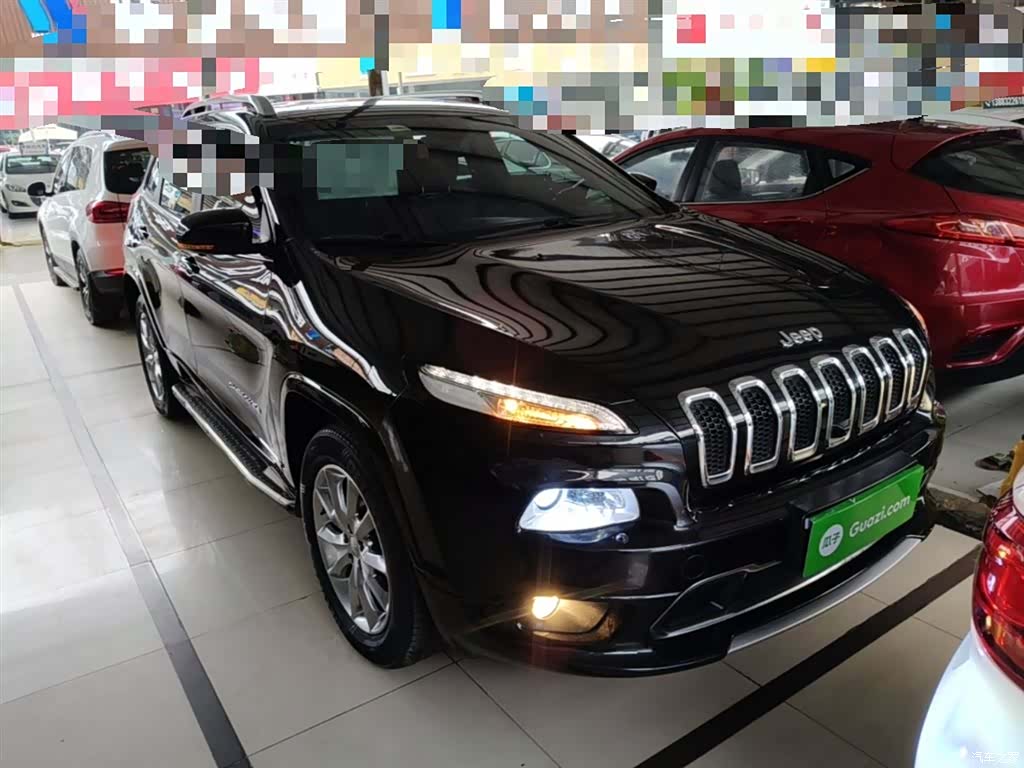 Jeep Cherokee, 2018 4
