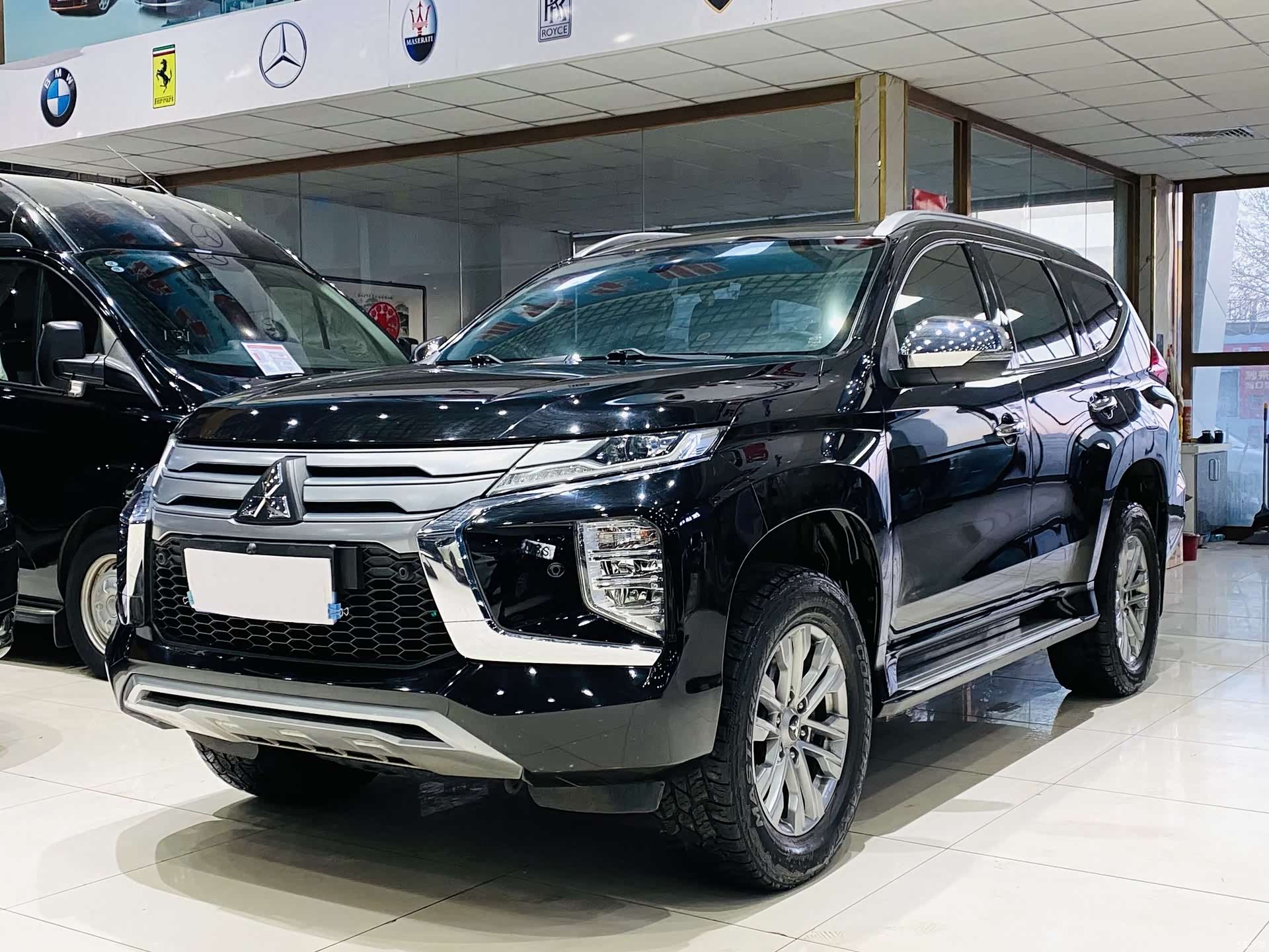 Mitsubishi Pajero