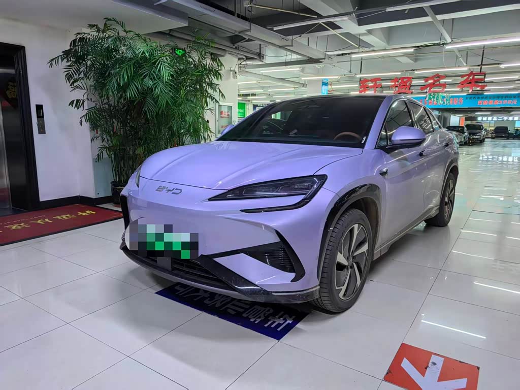 BYD 07 EV