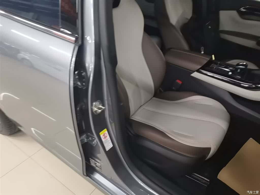 BYD Qin, 2023 25