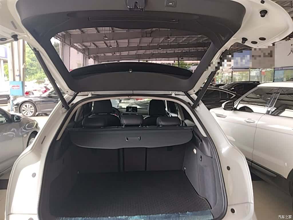 Audi Q3, 2019 19