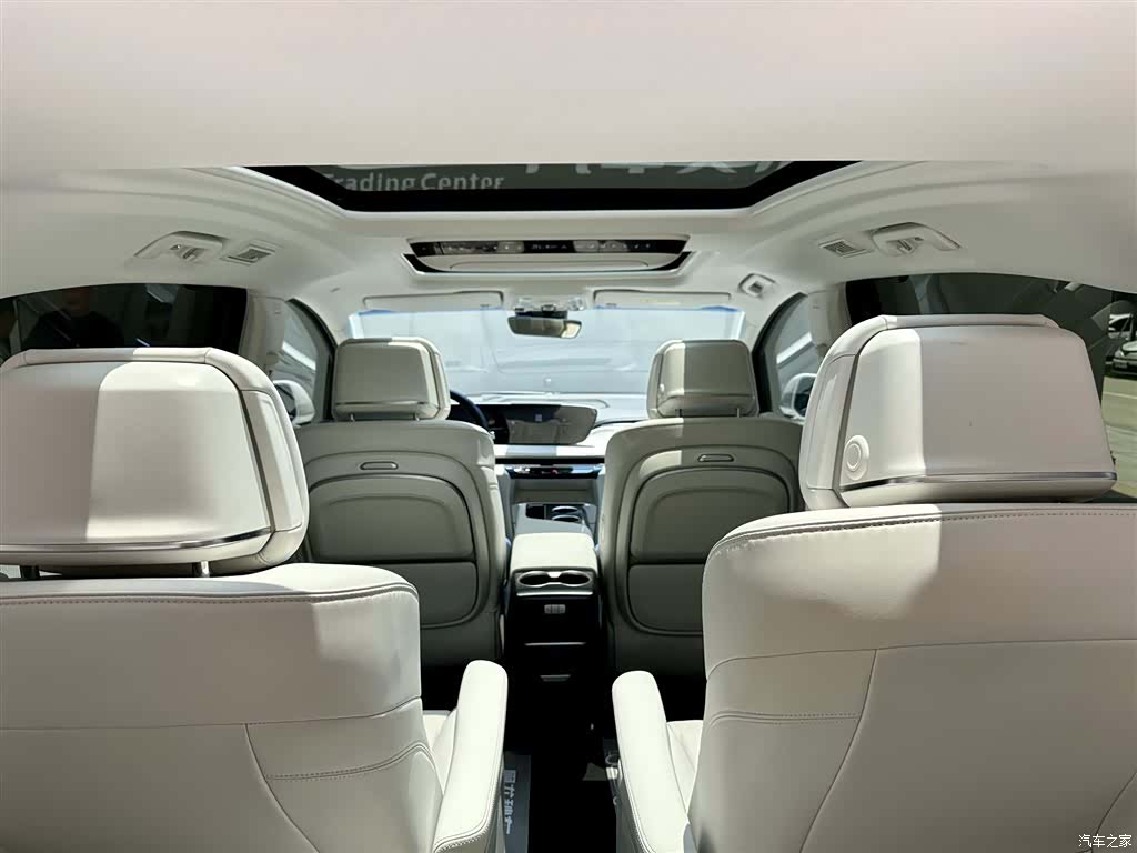 Buick GL8, 2025 19