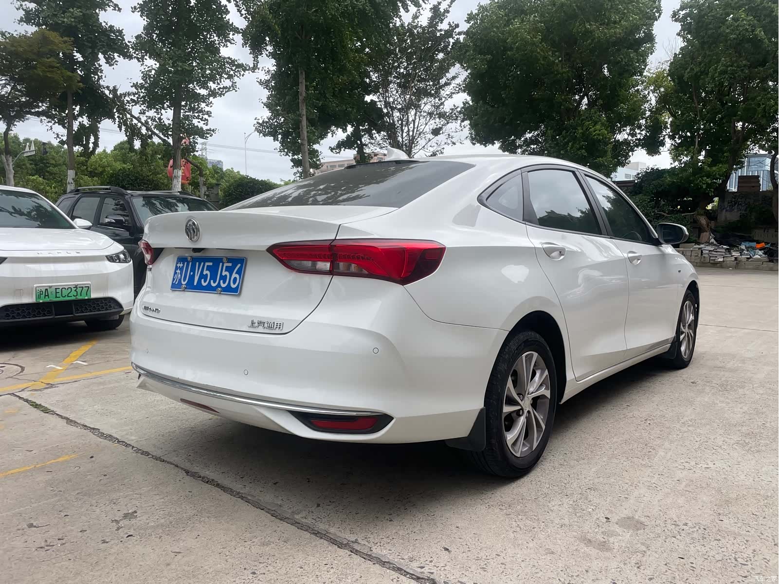 Buick Verano, 2023 3