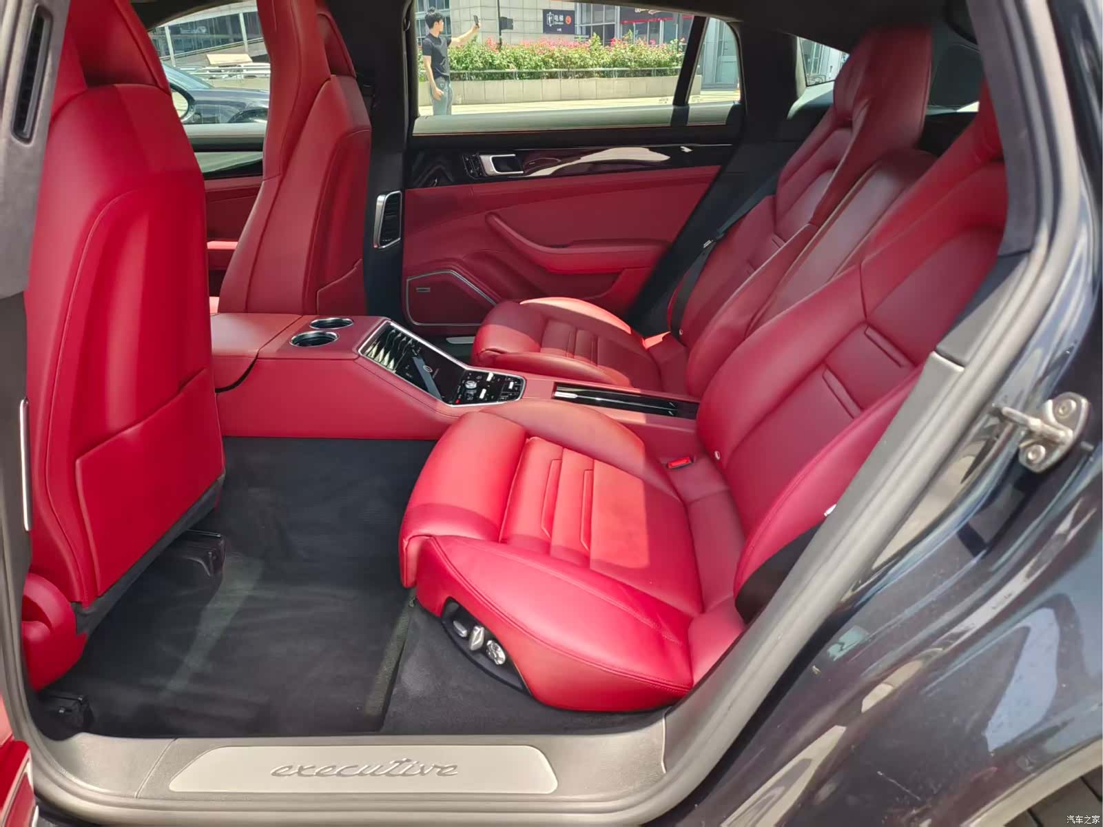 Porsche Panamera, 2019 11