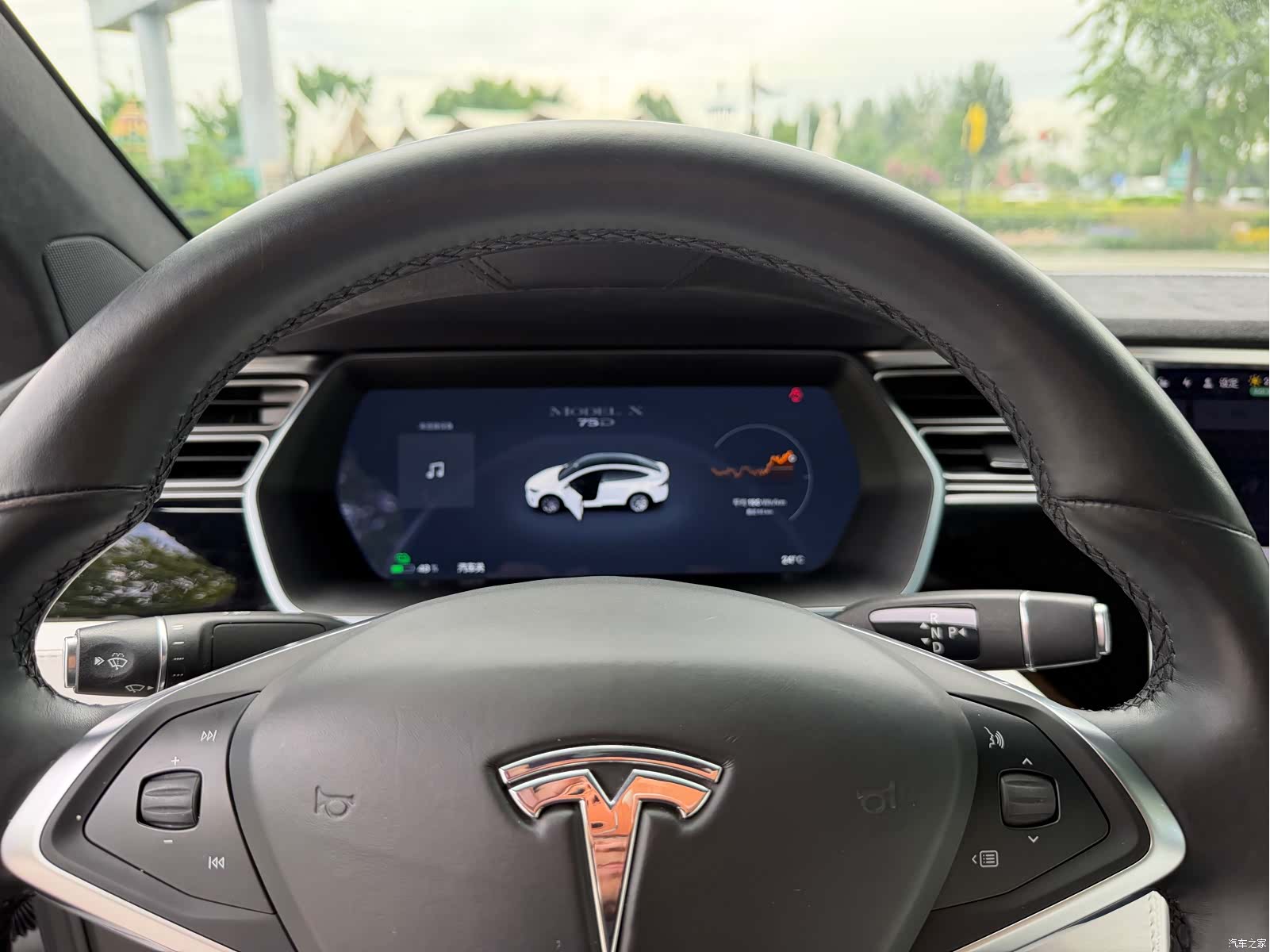 Tesla Model X, 2017 13