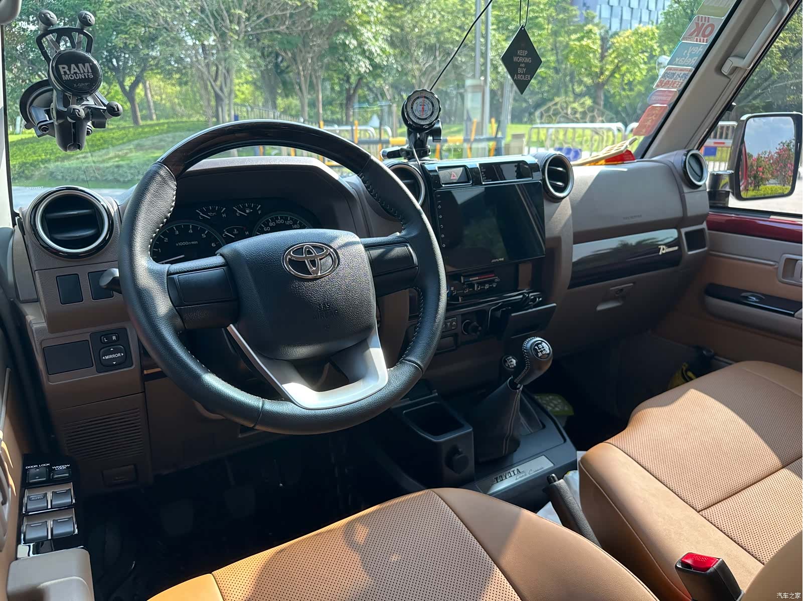 Toyota Land Cruiser, 2022 17