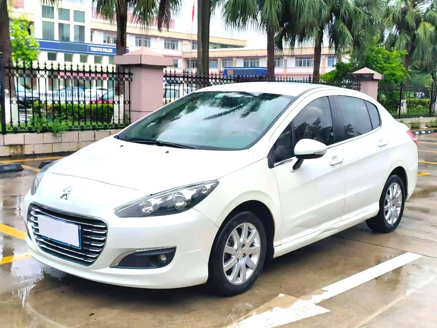 Peugeot 308, 2016 1