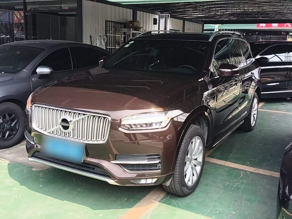 Volvo XC90