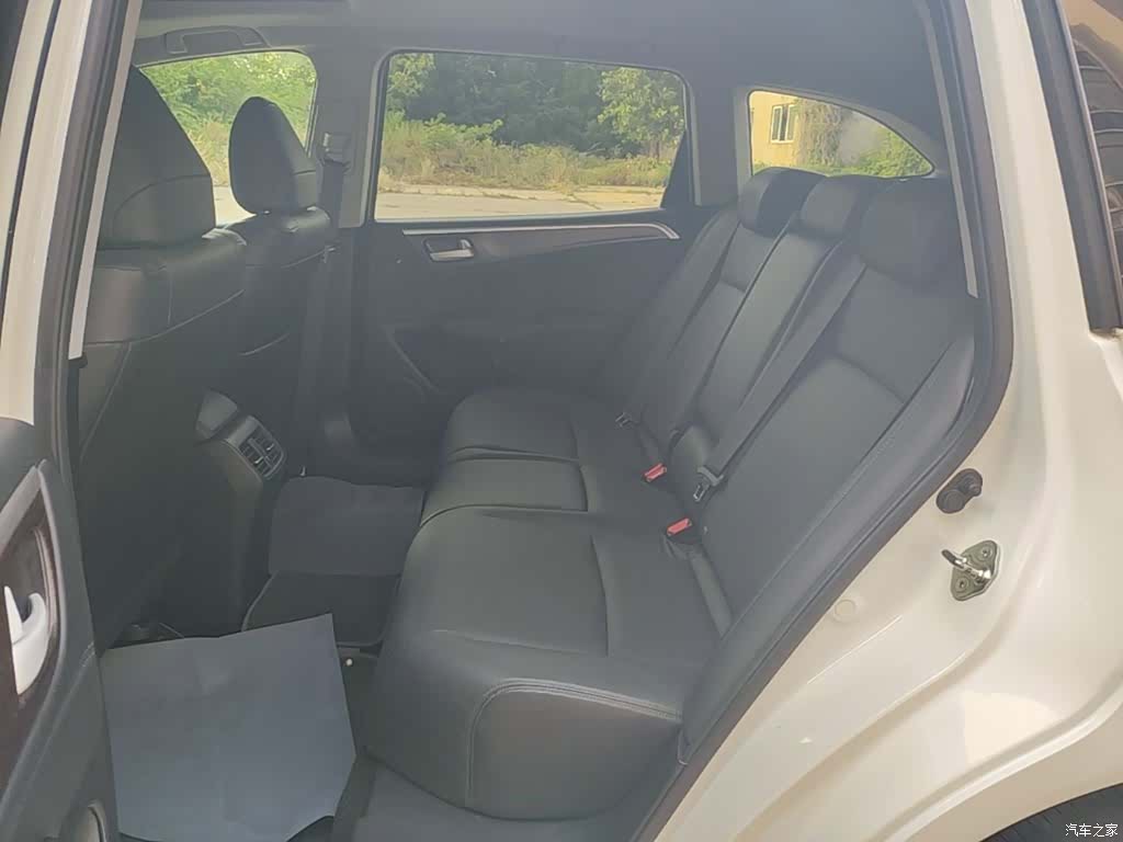 Honda Jade, 2015 13