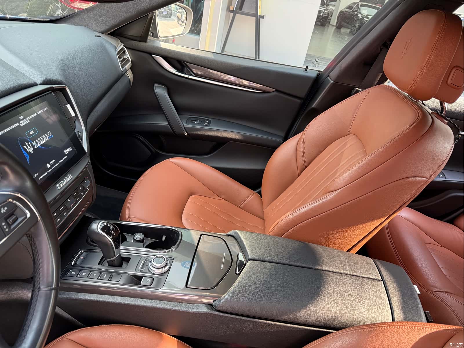 Maserati Ghibli, 2017 11