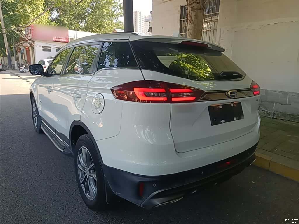 Geely Boyue, 2018 все фото