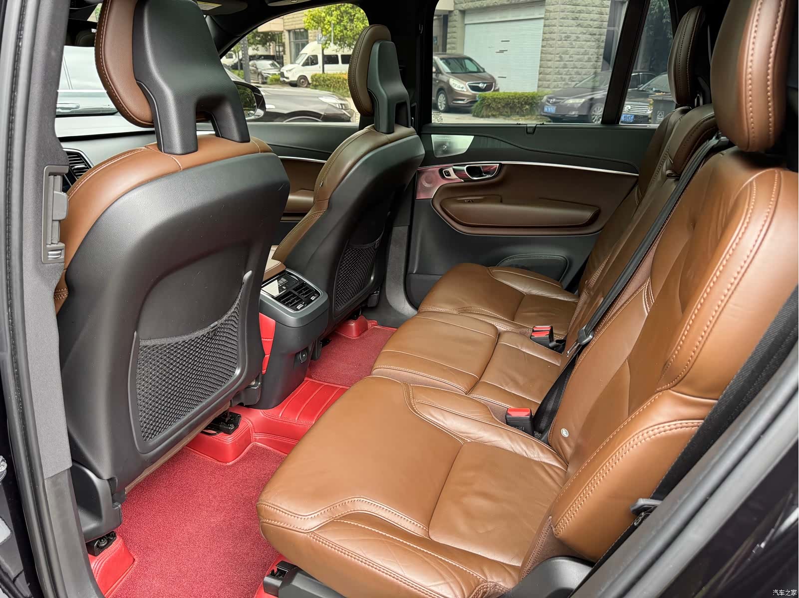 Volvo XC90, 2022 10