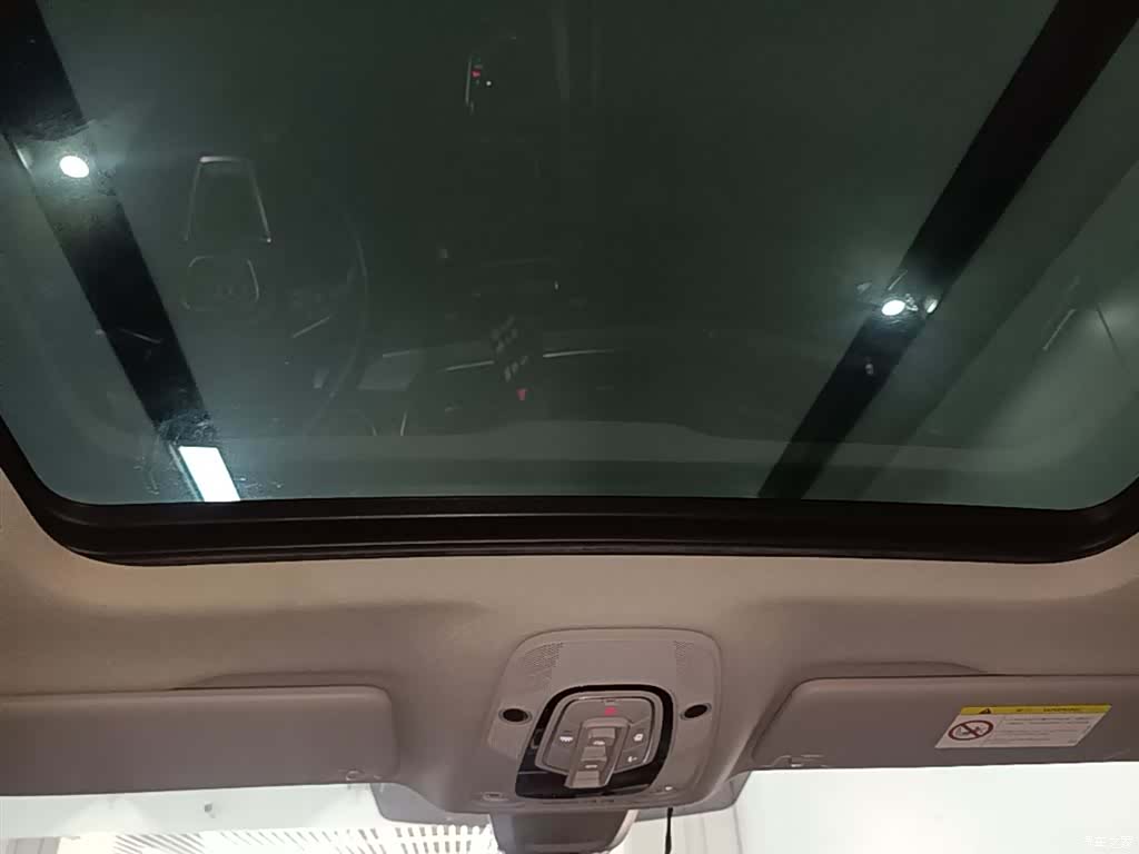 Audi Q5L, 2019 18