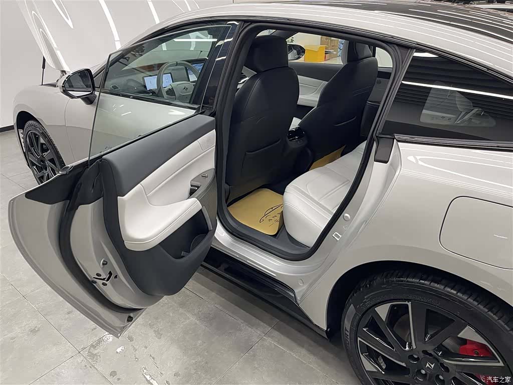 DongFeng eπ007, 2024 16
