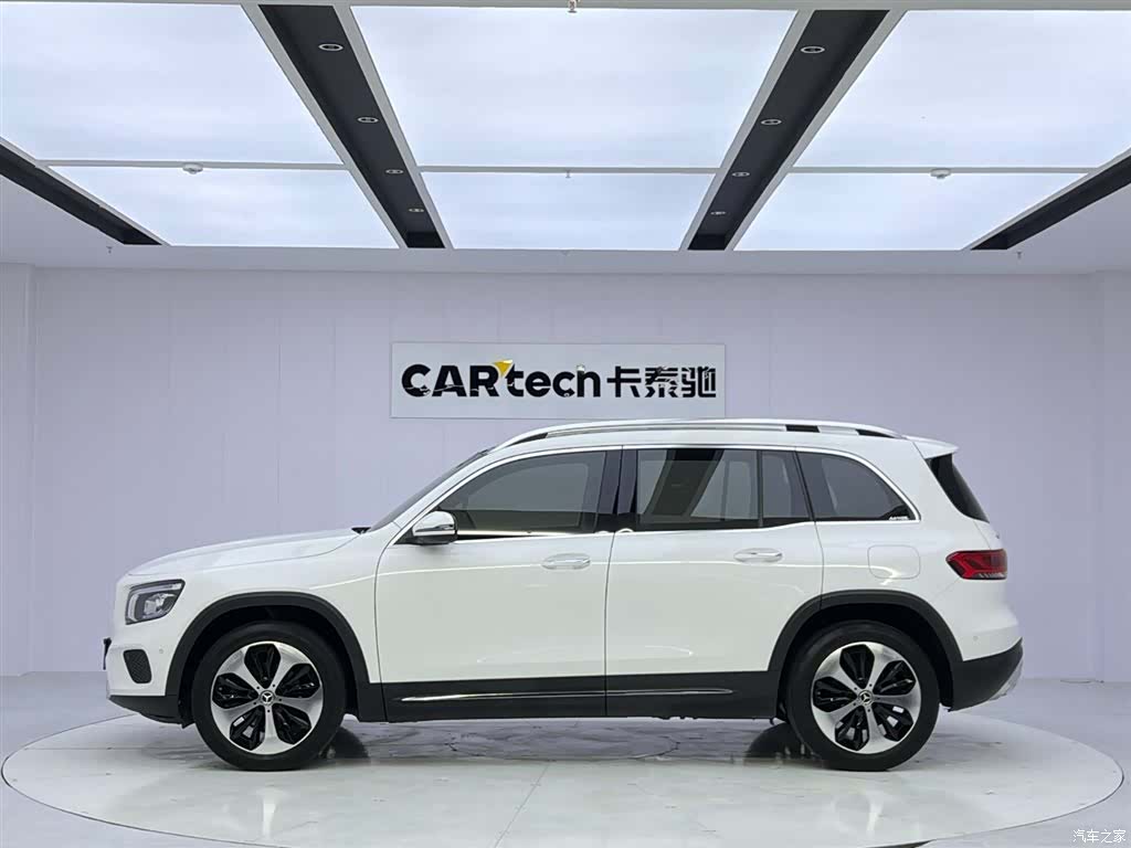 Mercedes-Benz GLB, 2022 2