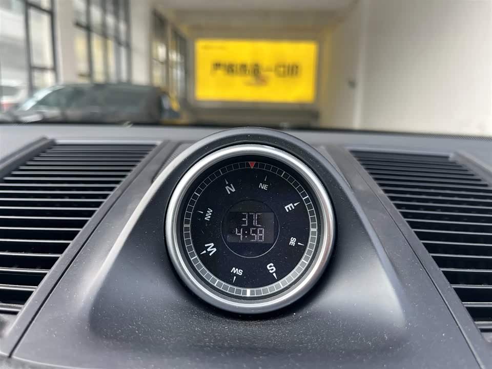Porsche Macan Porsche Macan